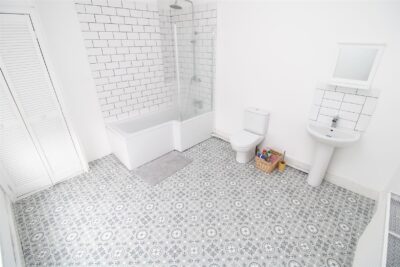 house - terraced for rent eureka place