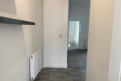 house - terraced for rent marine street