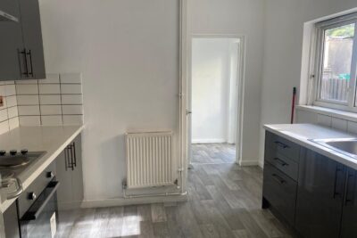 house - terraced for rent marine street