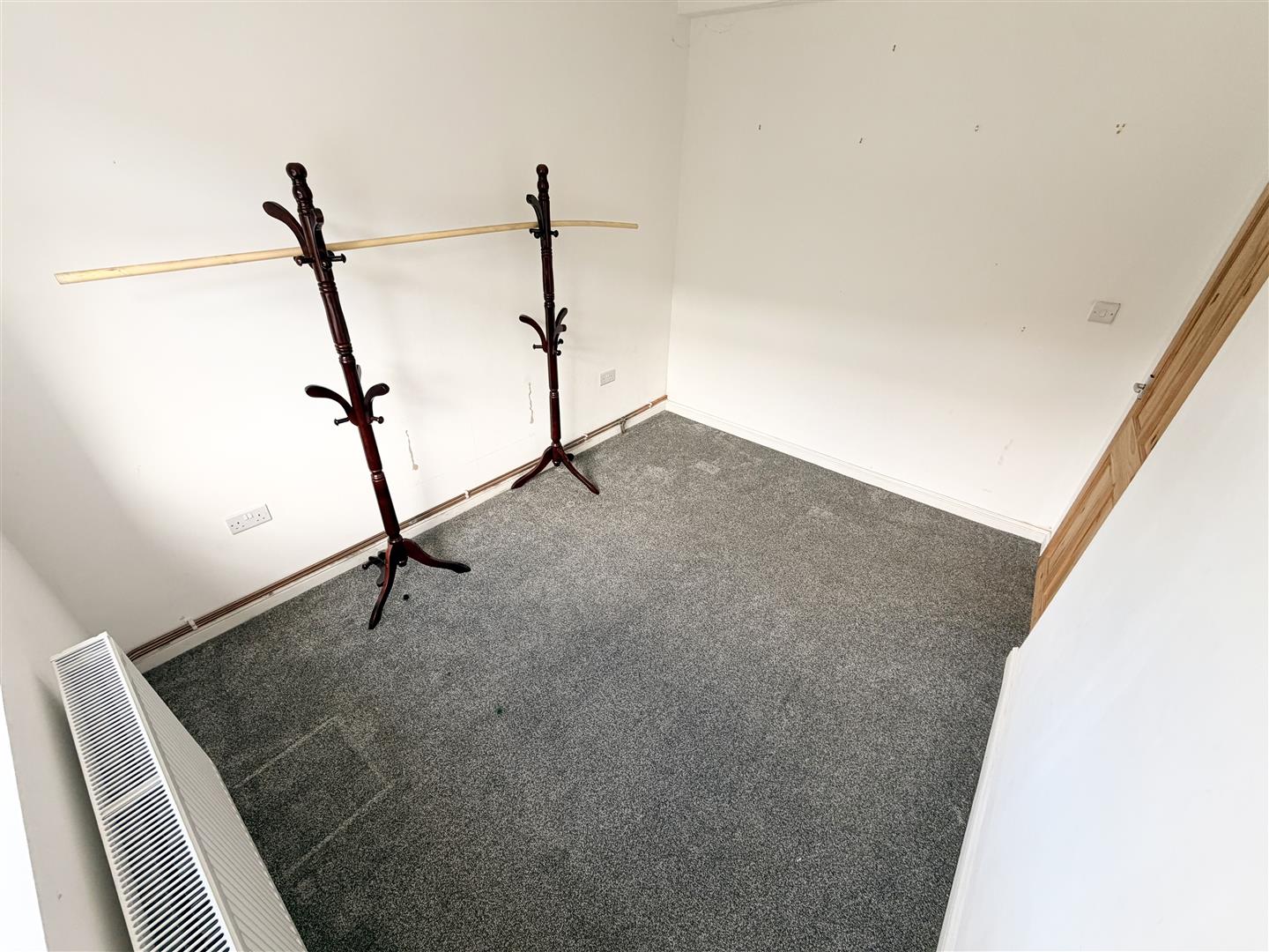 house for rent high street