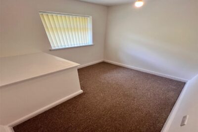 house - semi-detached for rent bryn heulog