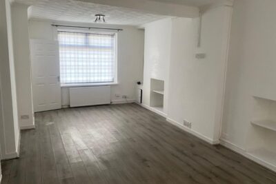 house - terraced for rent pontshonnorton road