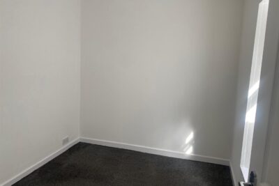 house - terraced for rent pontshonnorton road