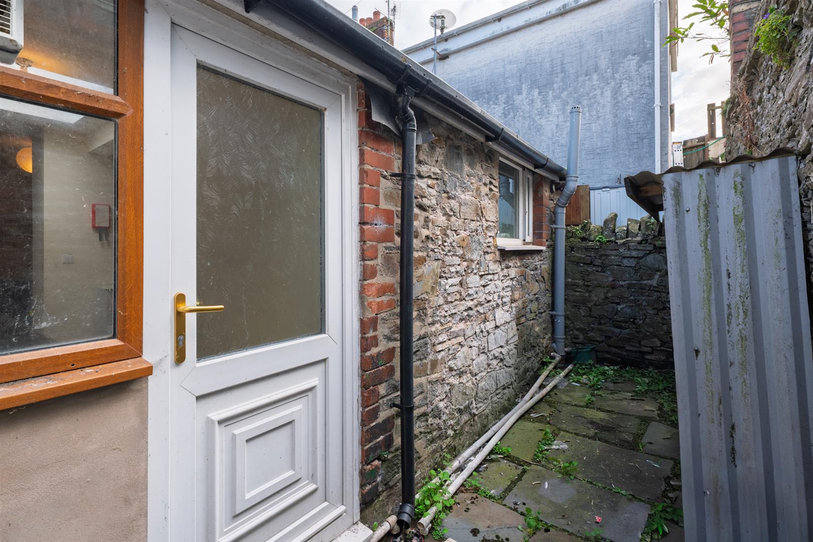 house - terraced for sale queen street