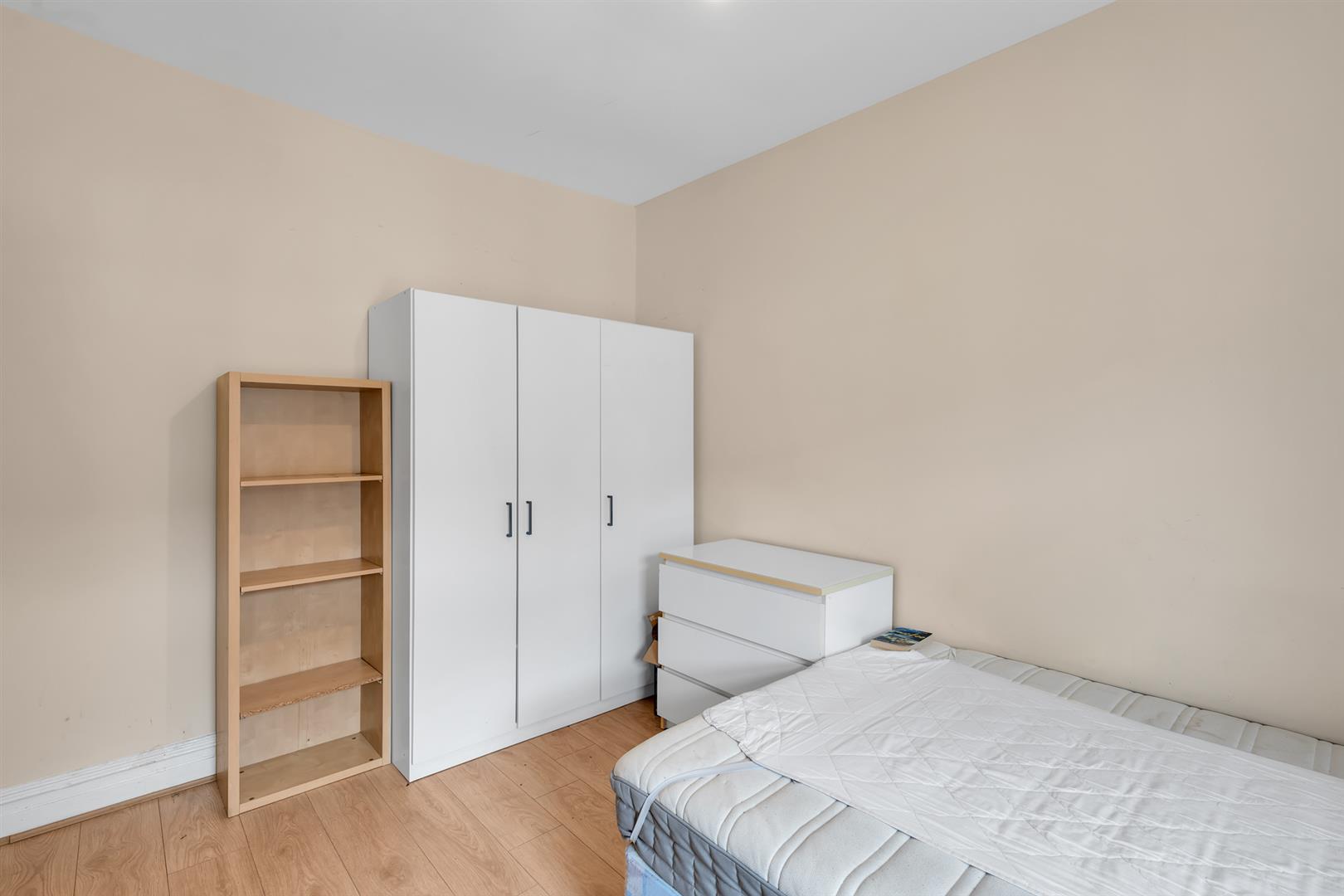 house - terraced for sale queen street