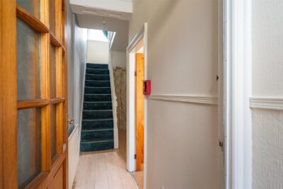 house - terraced for sale queen street