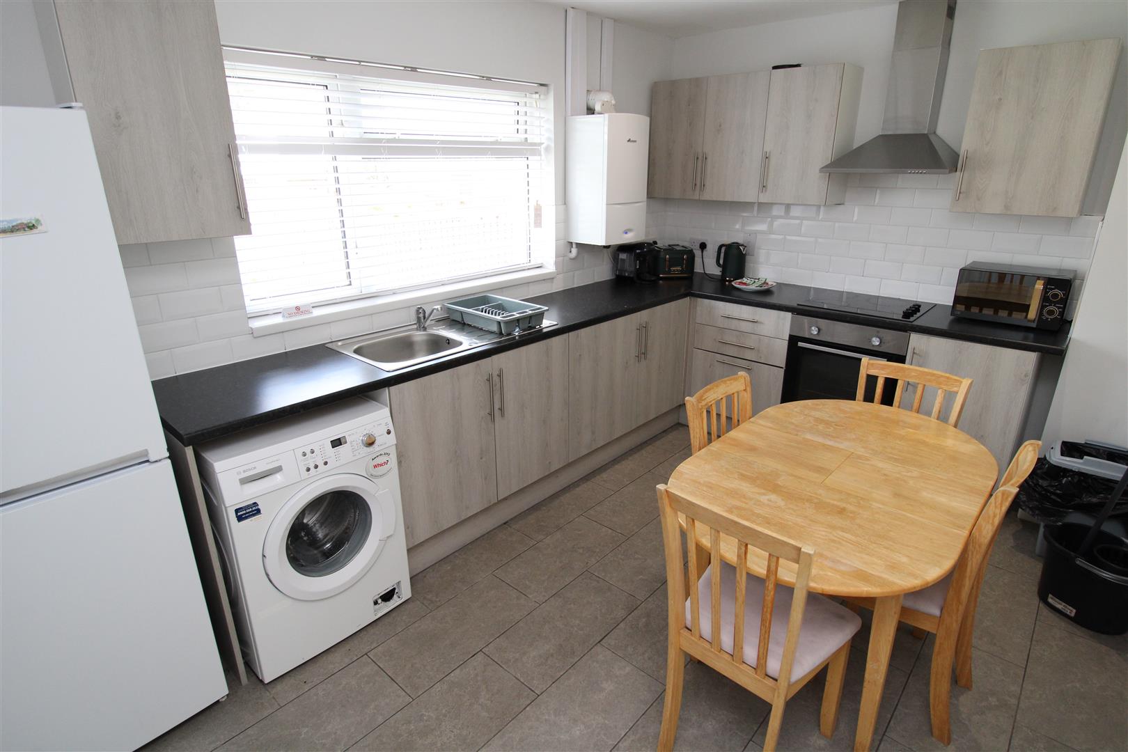 house - terraced for rent rhyd-yr-helyg
