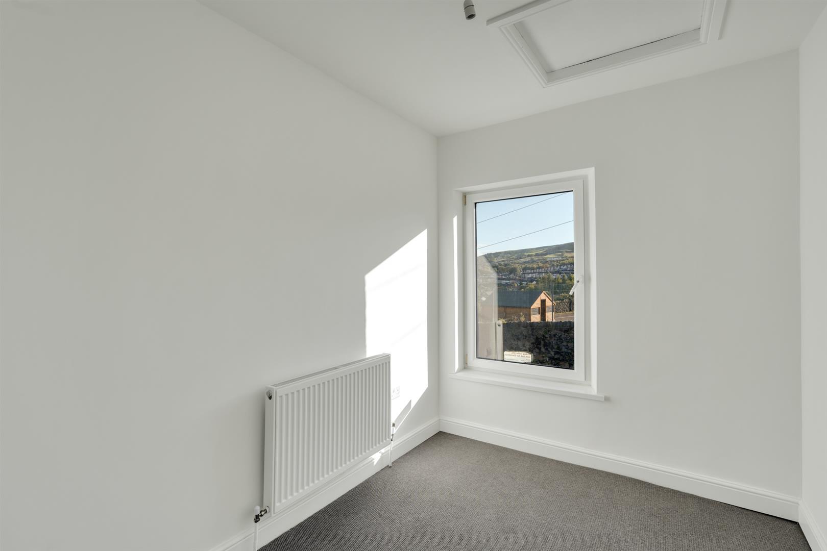 house for sale institute road