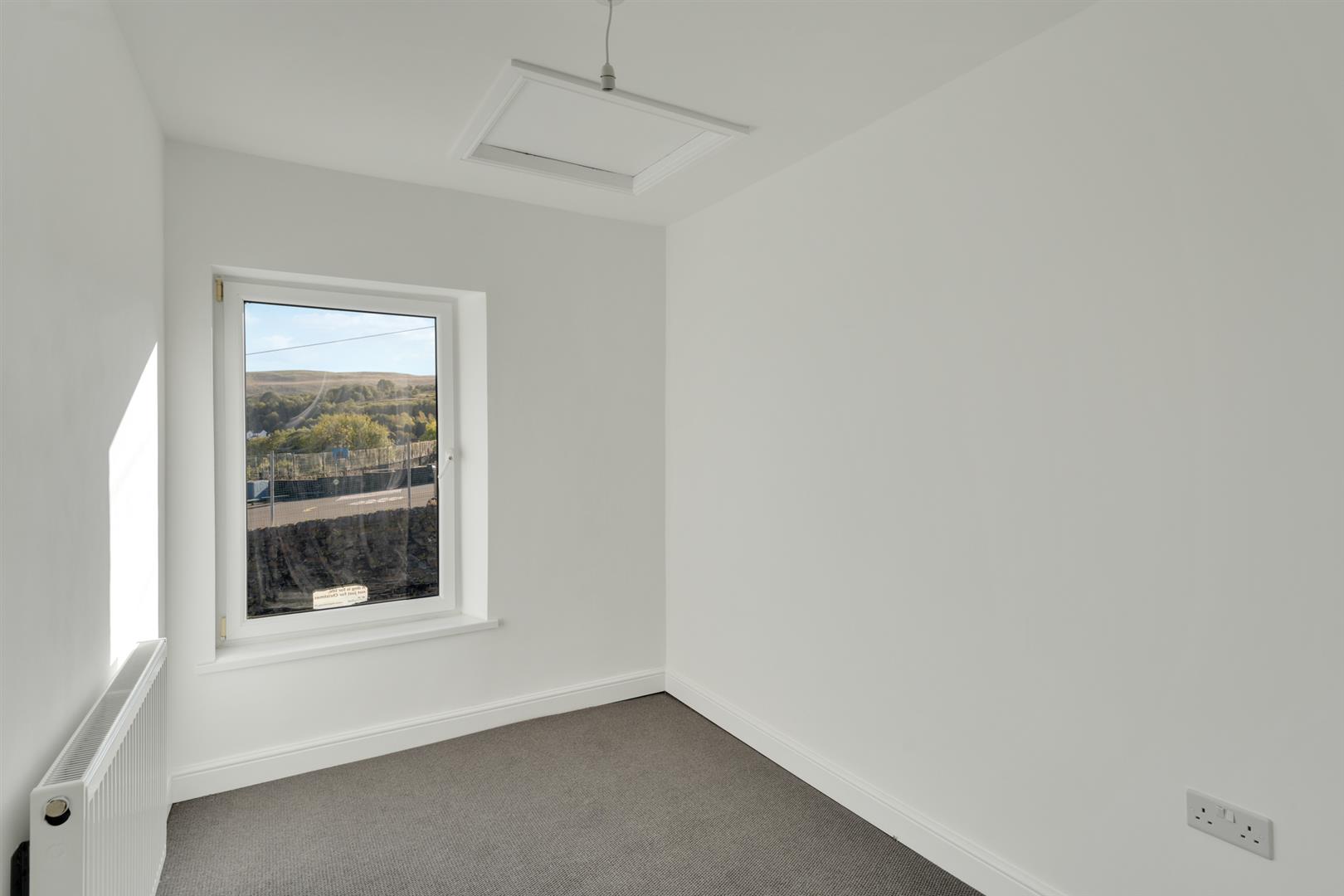 house for sale institute road