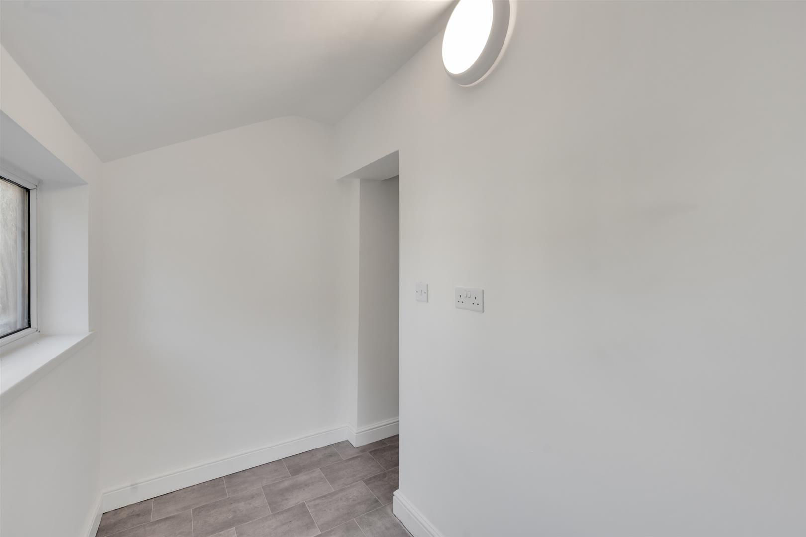 house for sale institute road