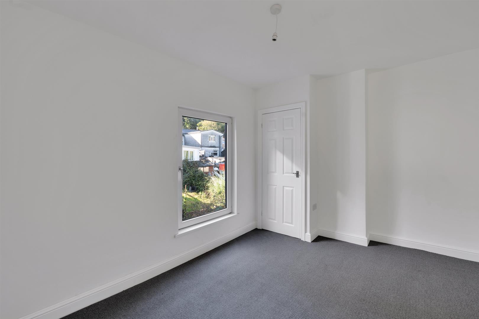 house for sale institute road