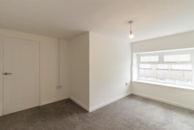 house - terraced for rent king street