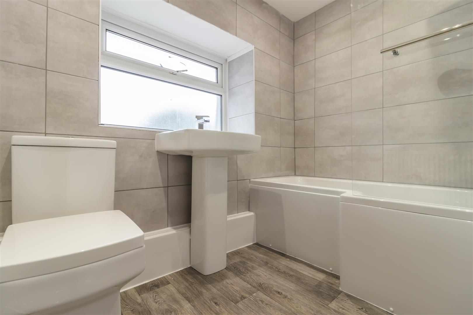 house - terraced for rent king street