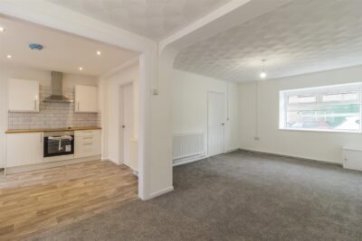 house - terraced for rent king street