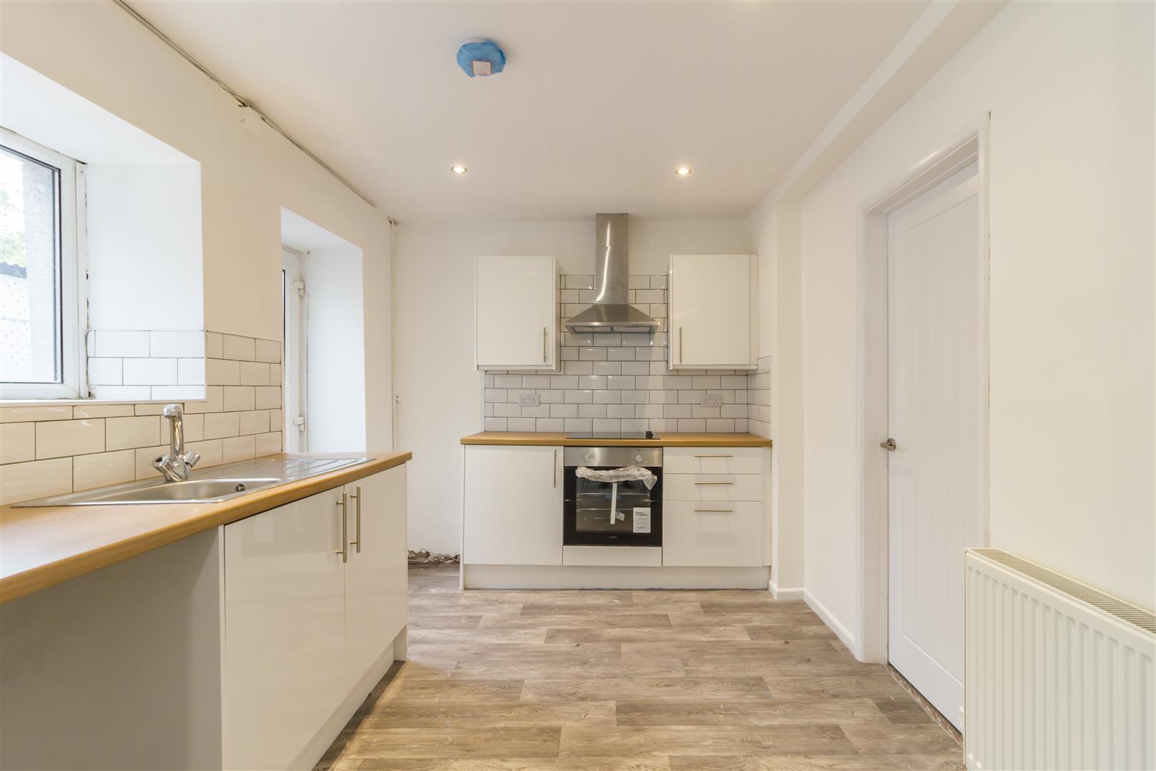 house - terraced for rent king street