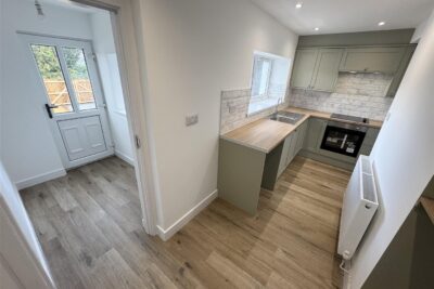 house - terraced for rent maesyffynon terrace