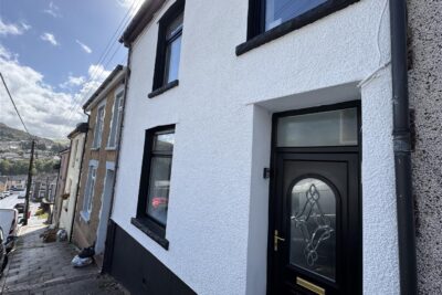 house - terraced for rent maesyffynon terrace